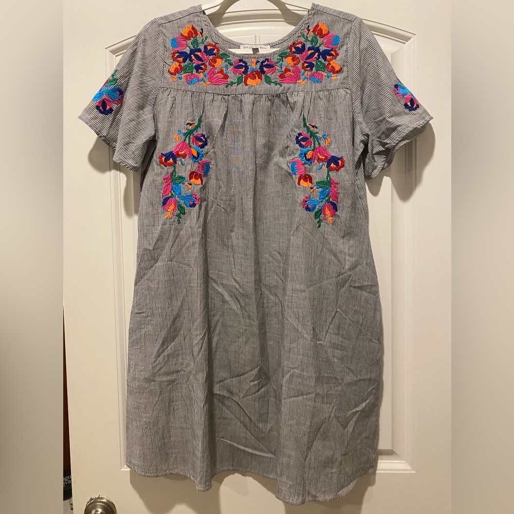 See And Be Seen Blue Pinstripe Embroidered Festival Cotton Dress Small